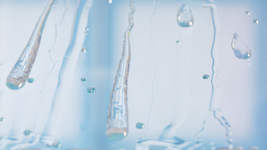 Cristal tratado con el preparado AntiCalc® - el agua se rechaza.